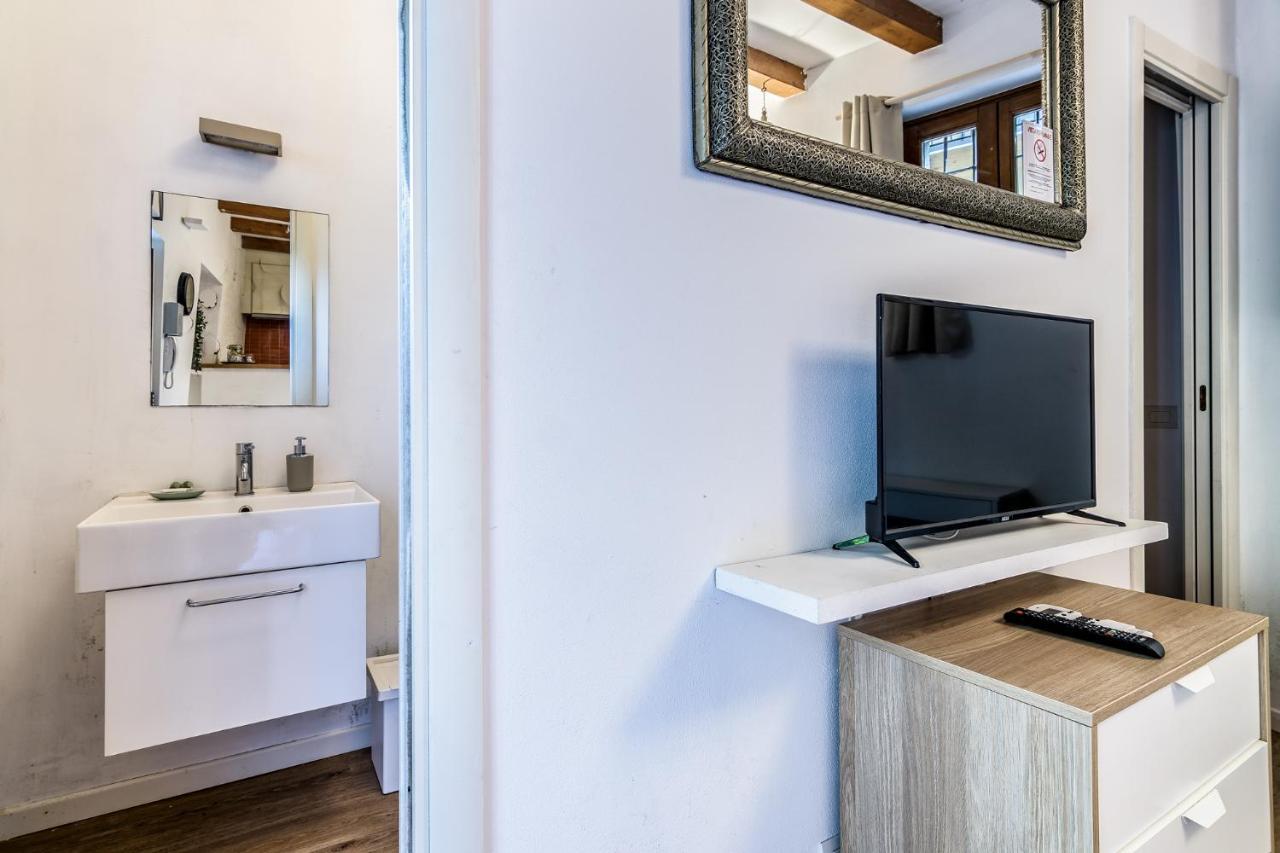 Secret Navigli Suite ميلان المظهر الخارجي الصورة
